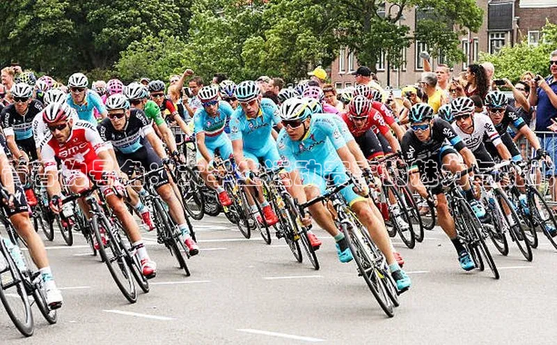 青春的号角：大学生运动赛事的魅力与挑战